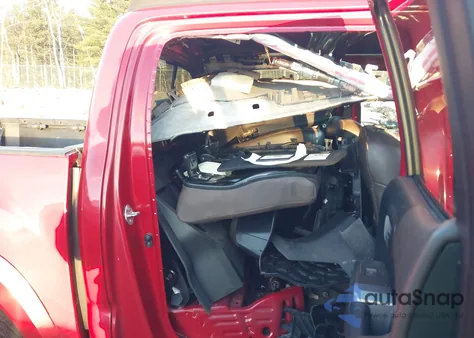 2016 Toyota Tacoma Limited z USA, uszkodzony, nr VIN 3TMGZ5AN7GM024010